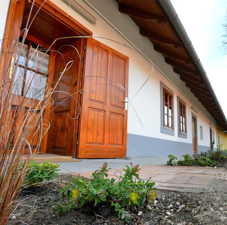 Rigofuetty Vendeghaz Otel Tiszaalpar Dış mekan fotoğraf
